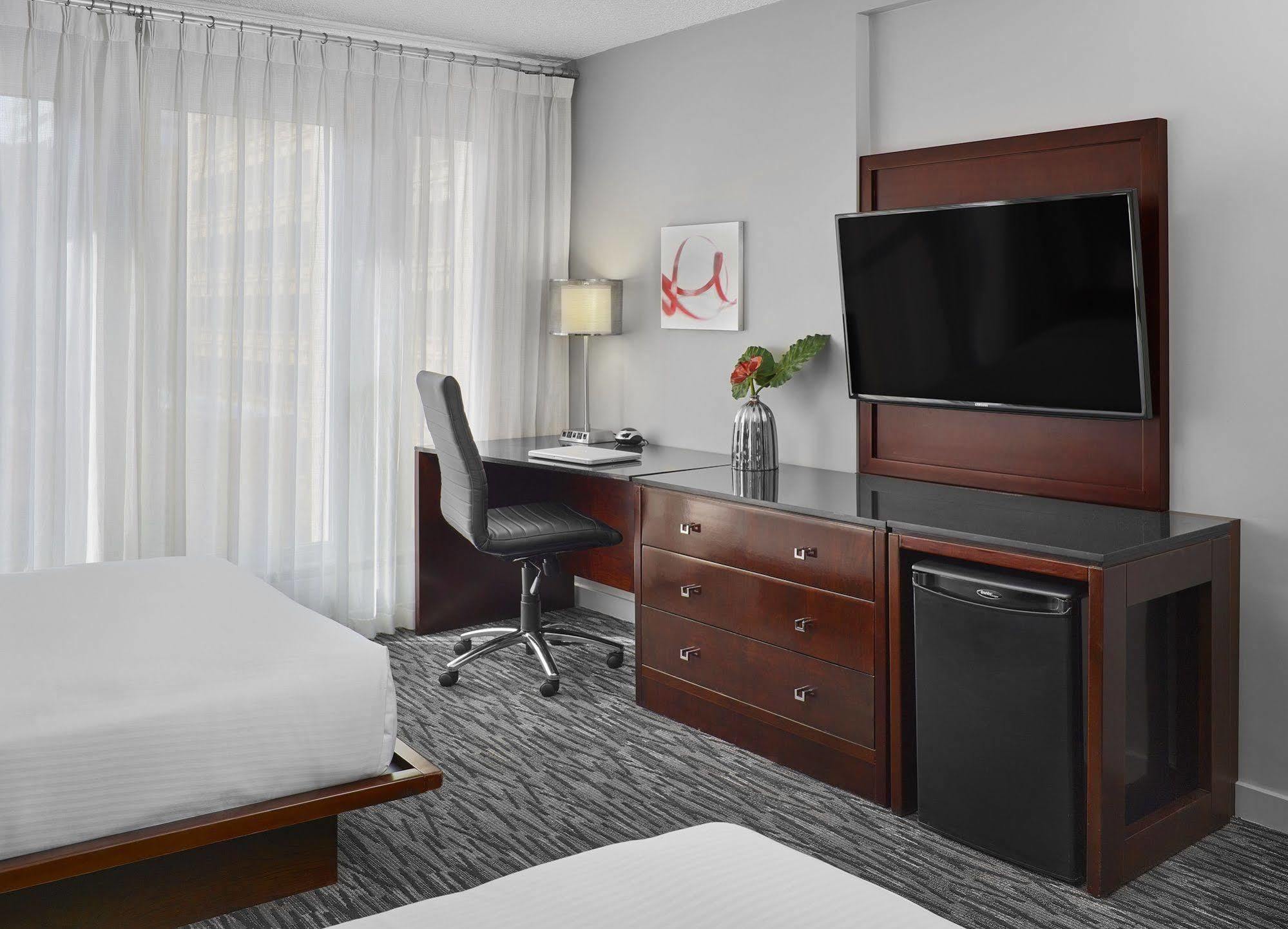 Matrix Hotel Edmonton